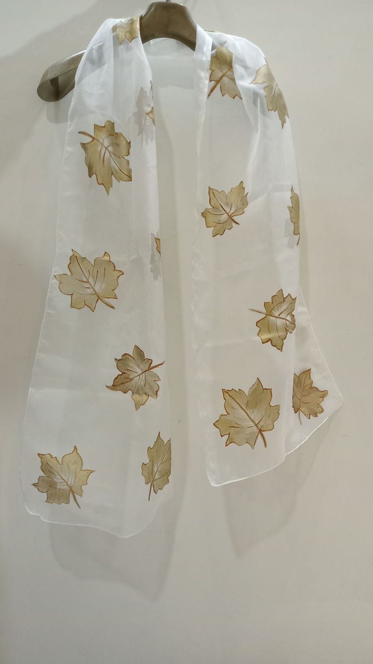 Hand Painted Organza Dupatta Maple Leafe