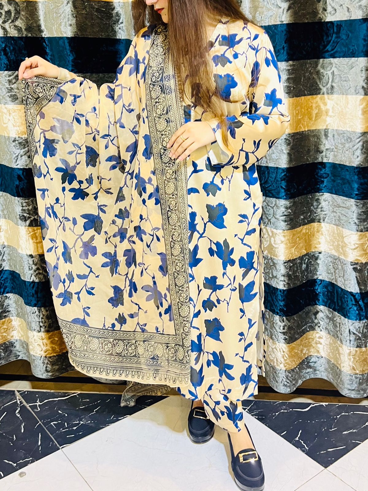 Printed silk dress with chiffon dupatt