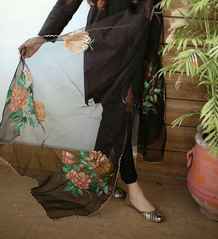 Hand Painted Organza Dupatta In Black